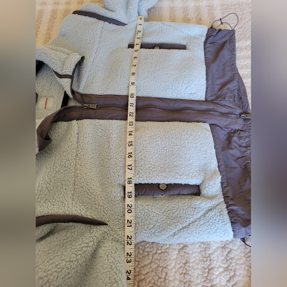 Free people movement Courtside fleece jacket size XS - Picture 9 of 9